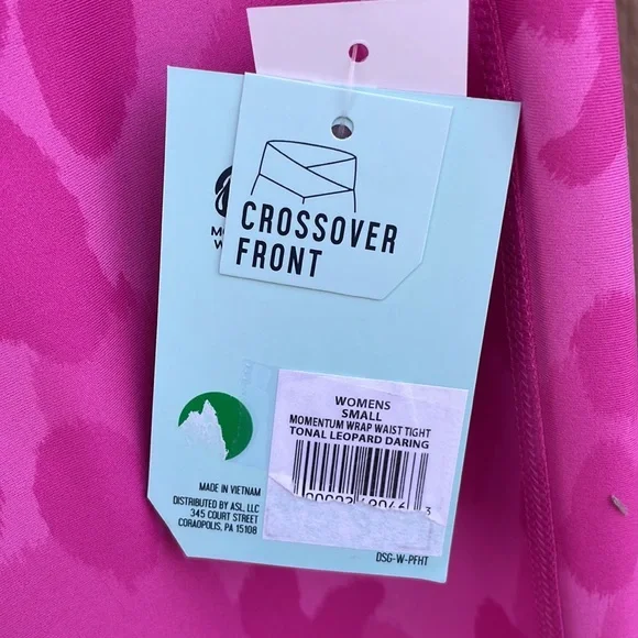 DSG NWT 2 Piece Performance Outfit - Picture 4 of 8